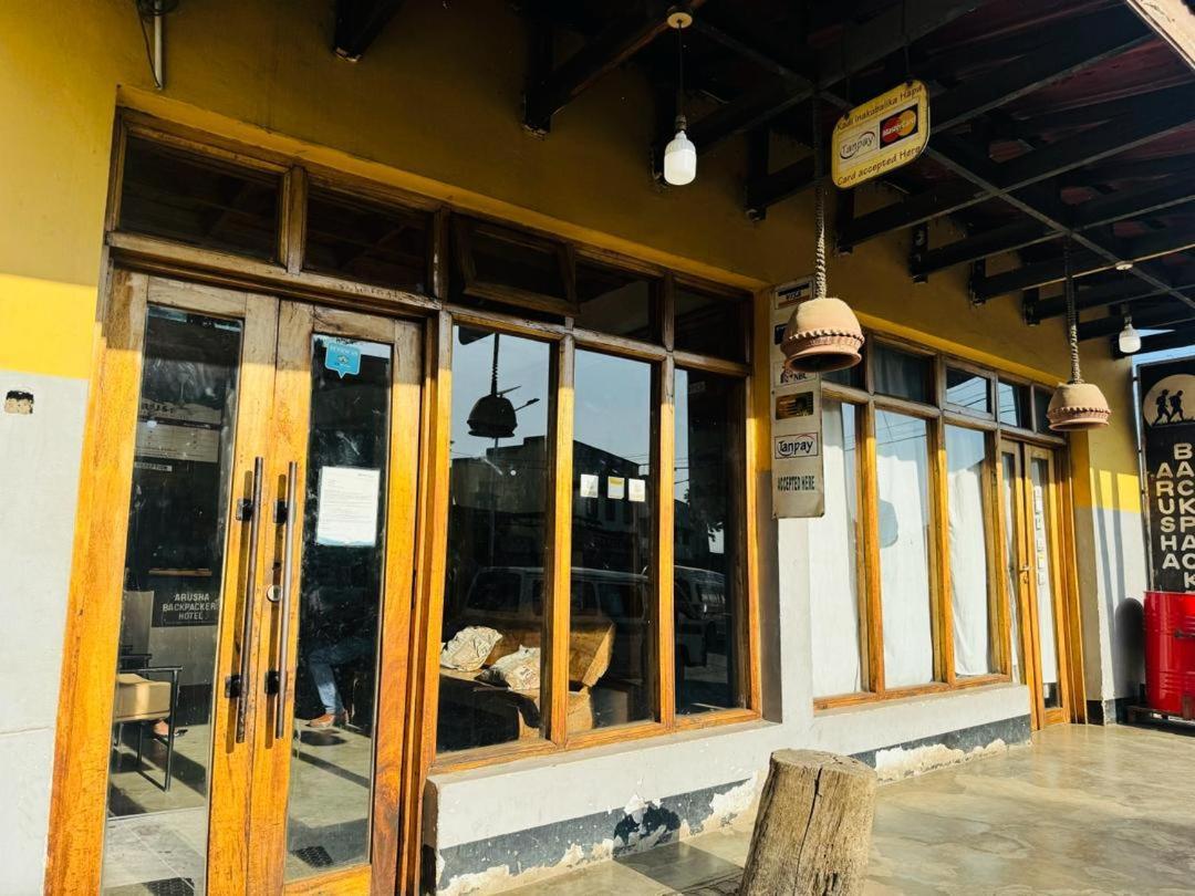 Arusha Backpackers Hotel Ngoại thất bức ảnh